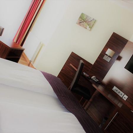 Hotel Germersheimer Hof Екстериор снимка
